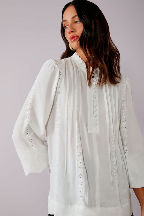 Bata Viscose Bordada Pregas