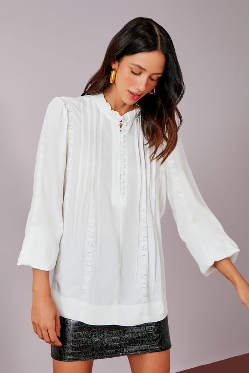 Bata Viscose Bordada Pregas